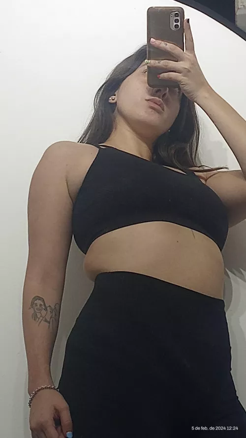 hey beta, here's your goddess 😈