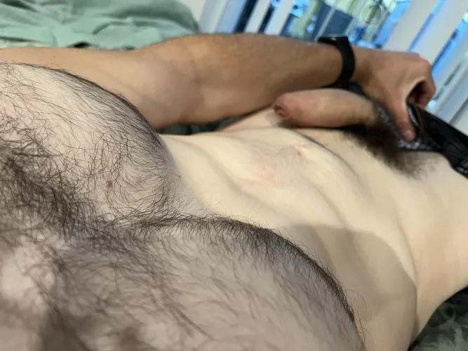 I bet you can't make me hard 😏