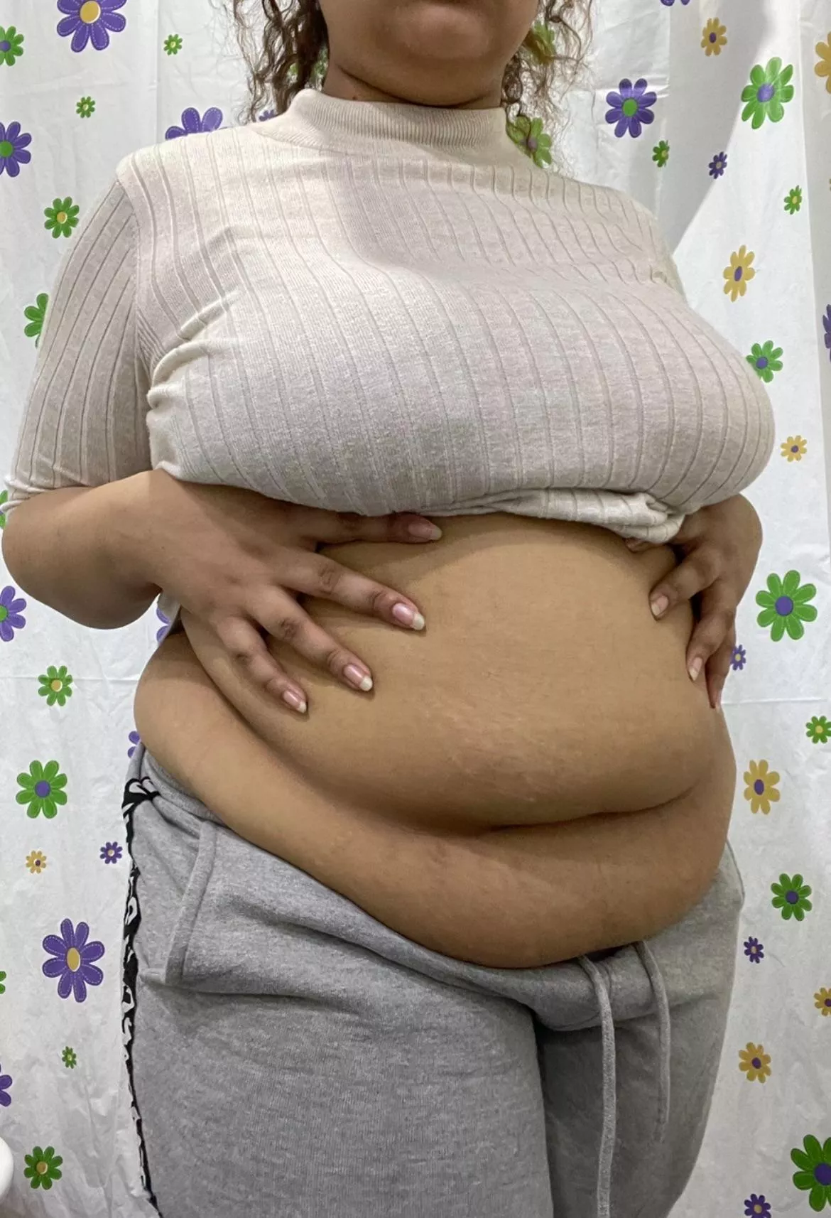 I really love this soft tummy 🙈