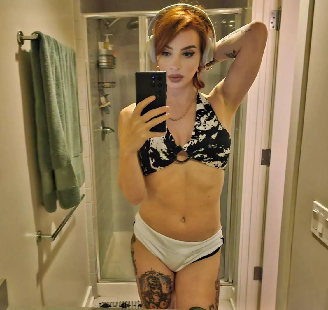 I'm nicer when I like my outfit [f]