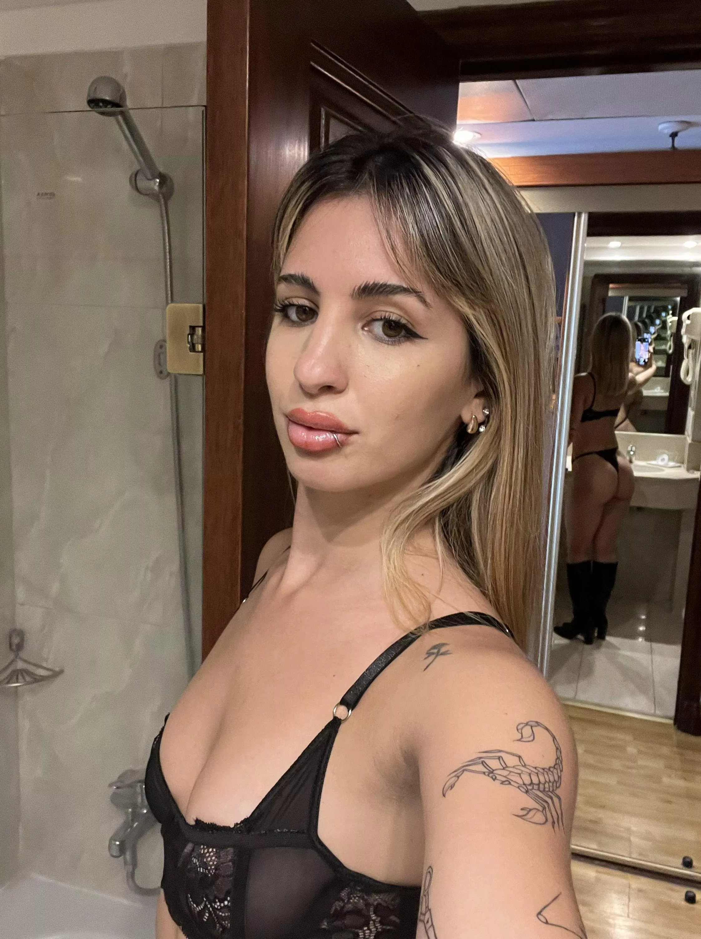 I'm pretty sure you can see the piercings 😋