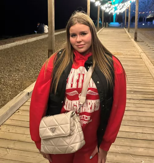 I'm your juicy girlfriend, how much you desire me💖