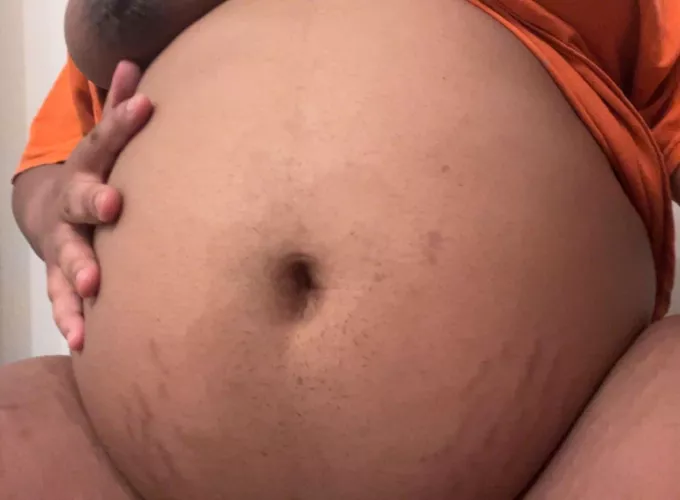 Last nights bloat😵‍💫🤰🏽