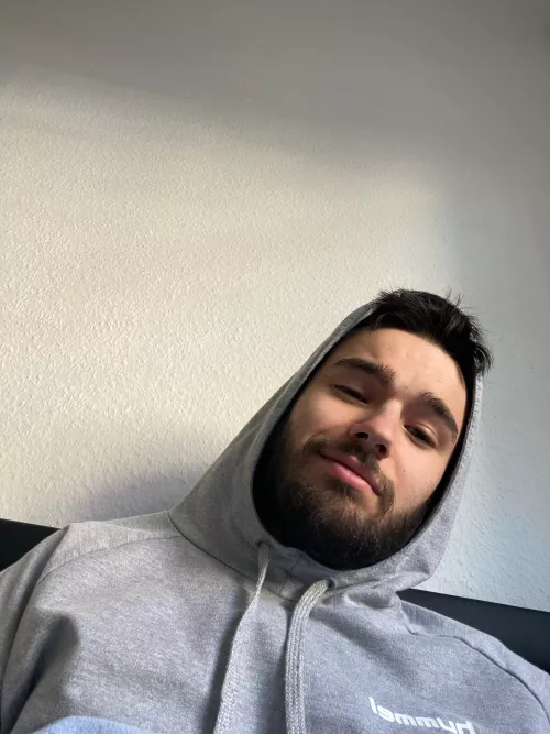 Lazy week ahead. Any ideas?