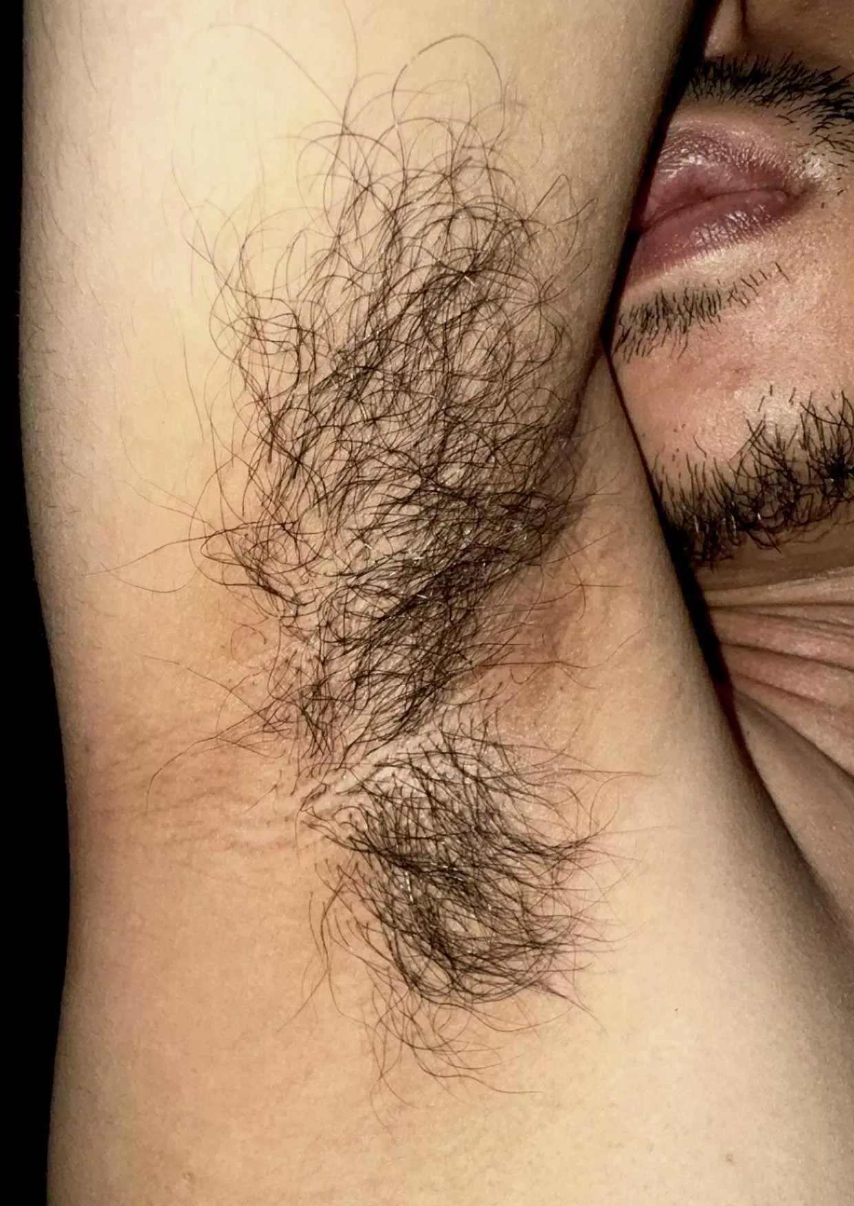 Lick it then kiss me and repeat. I wanna taste my pits from your mouth