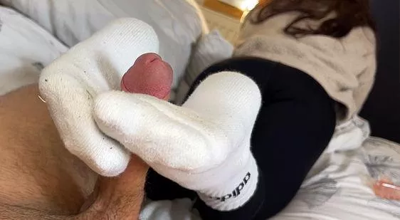 Love playing with your cock [F]