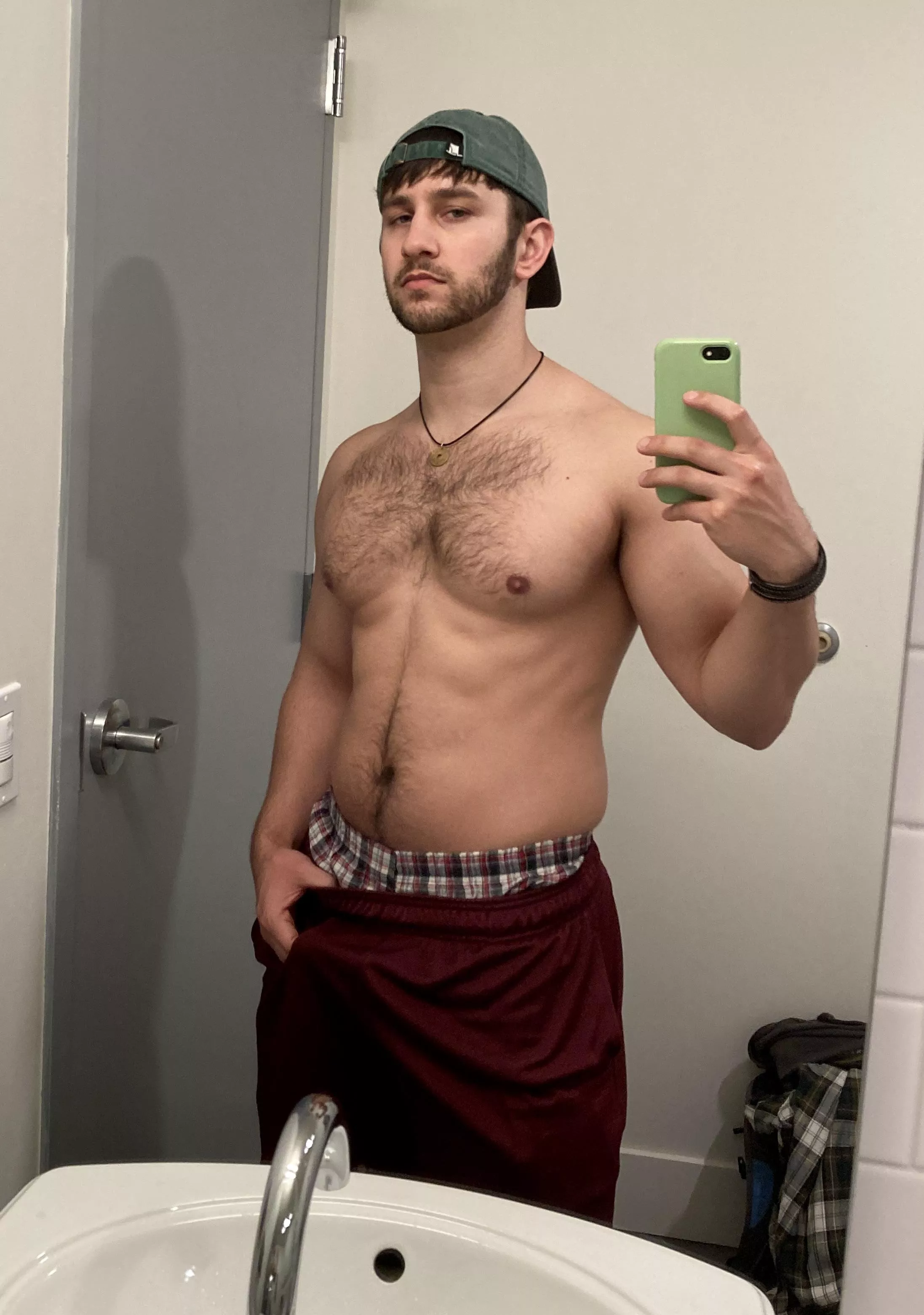 Meet me in the bathroom bro (30)