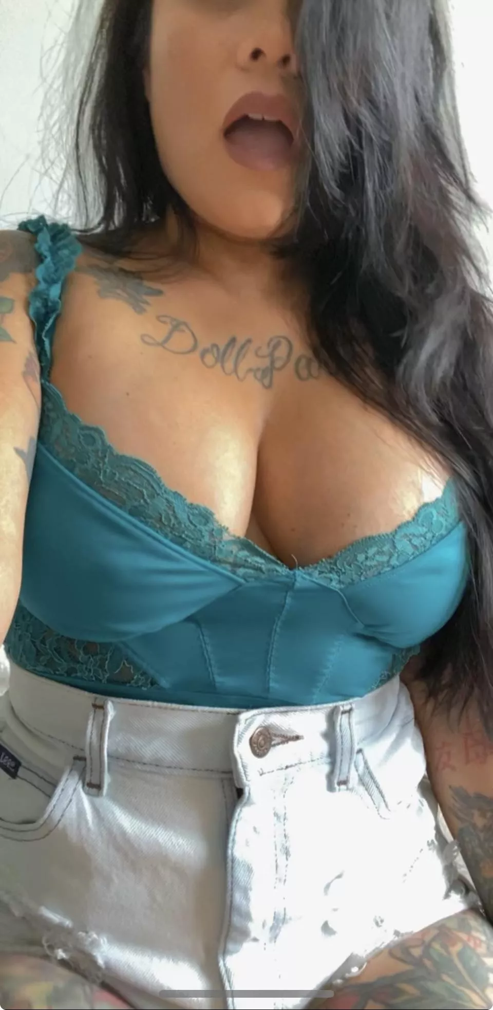 Milf is looking to have fun and get wet