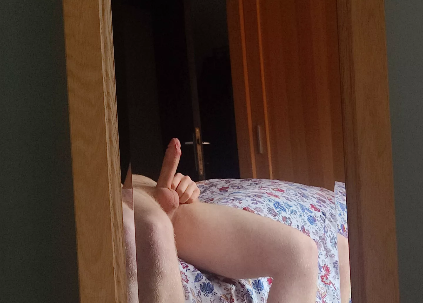 POV you walk past my room and catch a glimpse of me in the mirror,wyd?