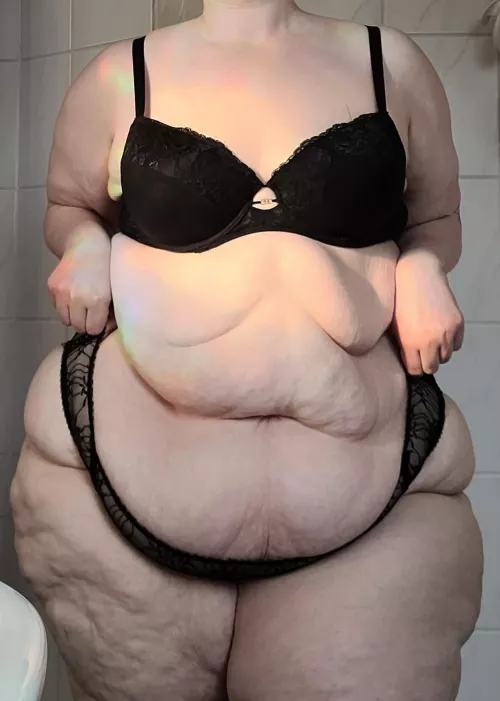 Sick at home all day but I had to take advantage of the light 🙈