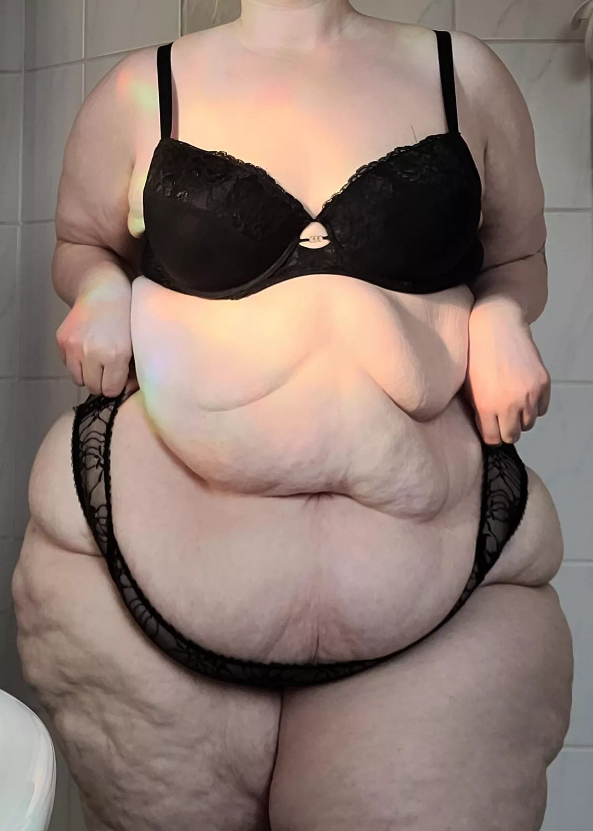 Sick at home all day but I had to take advantage of the light 🙈