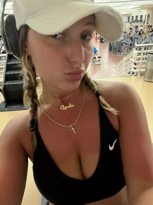sprint day x sports bra combo