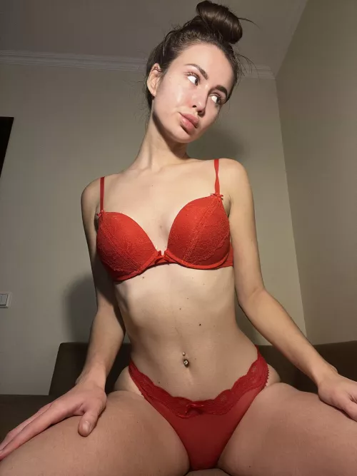 wanna know the ages of the guys that think Im hot