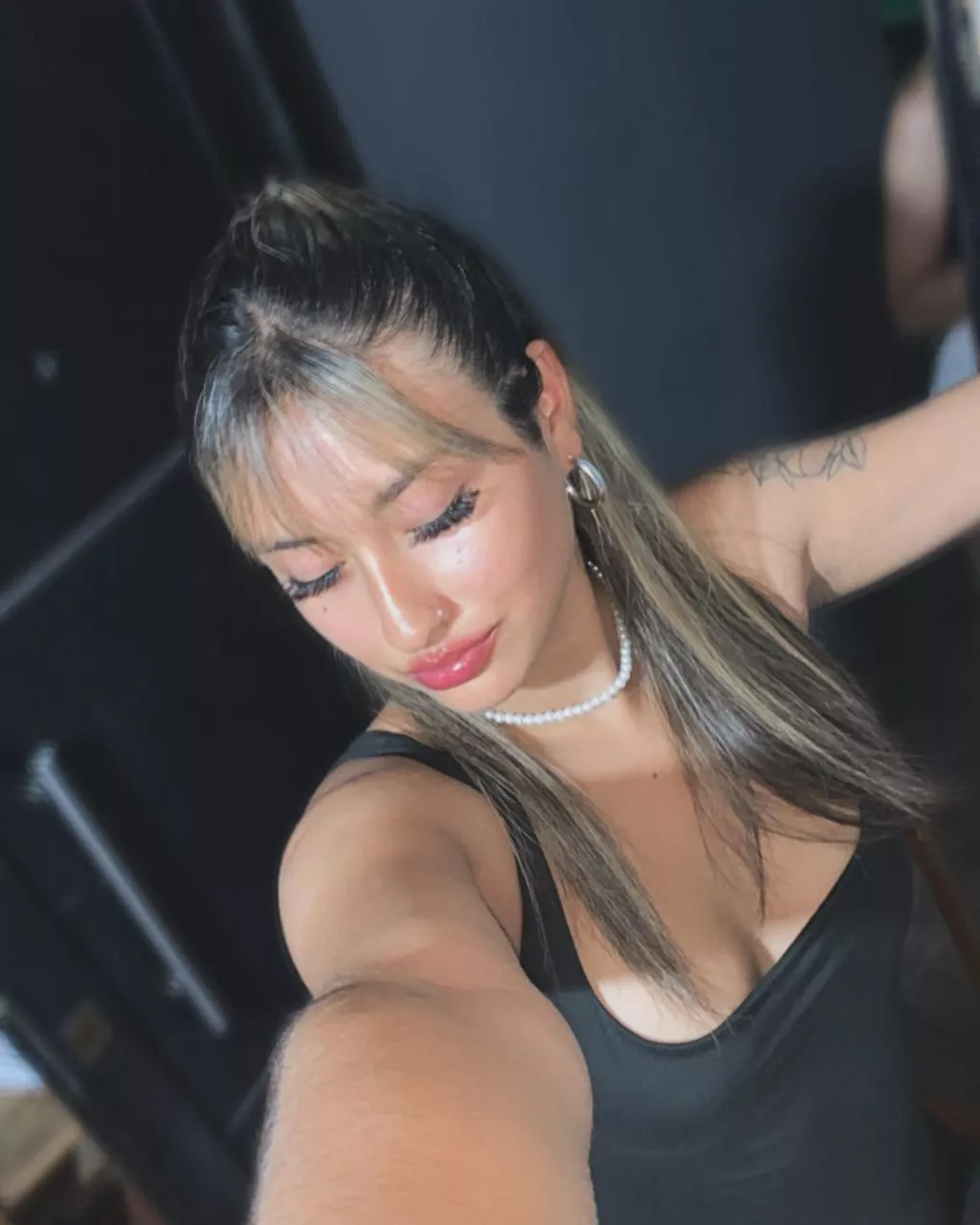 😜💦 What would you do if this all came off? 