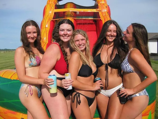 Who are you relaxing with? [5]