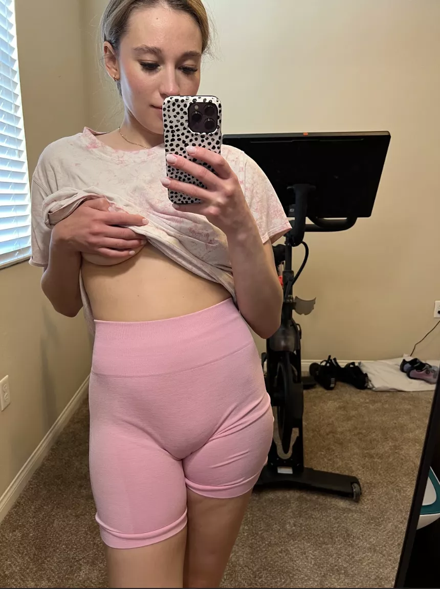 working out on my stomach (f)