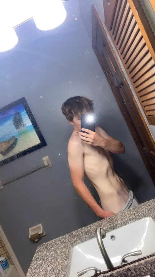 Would you shower with me? 😫