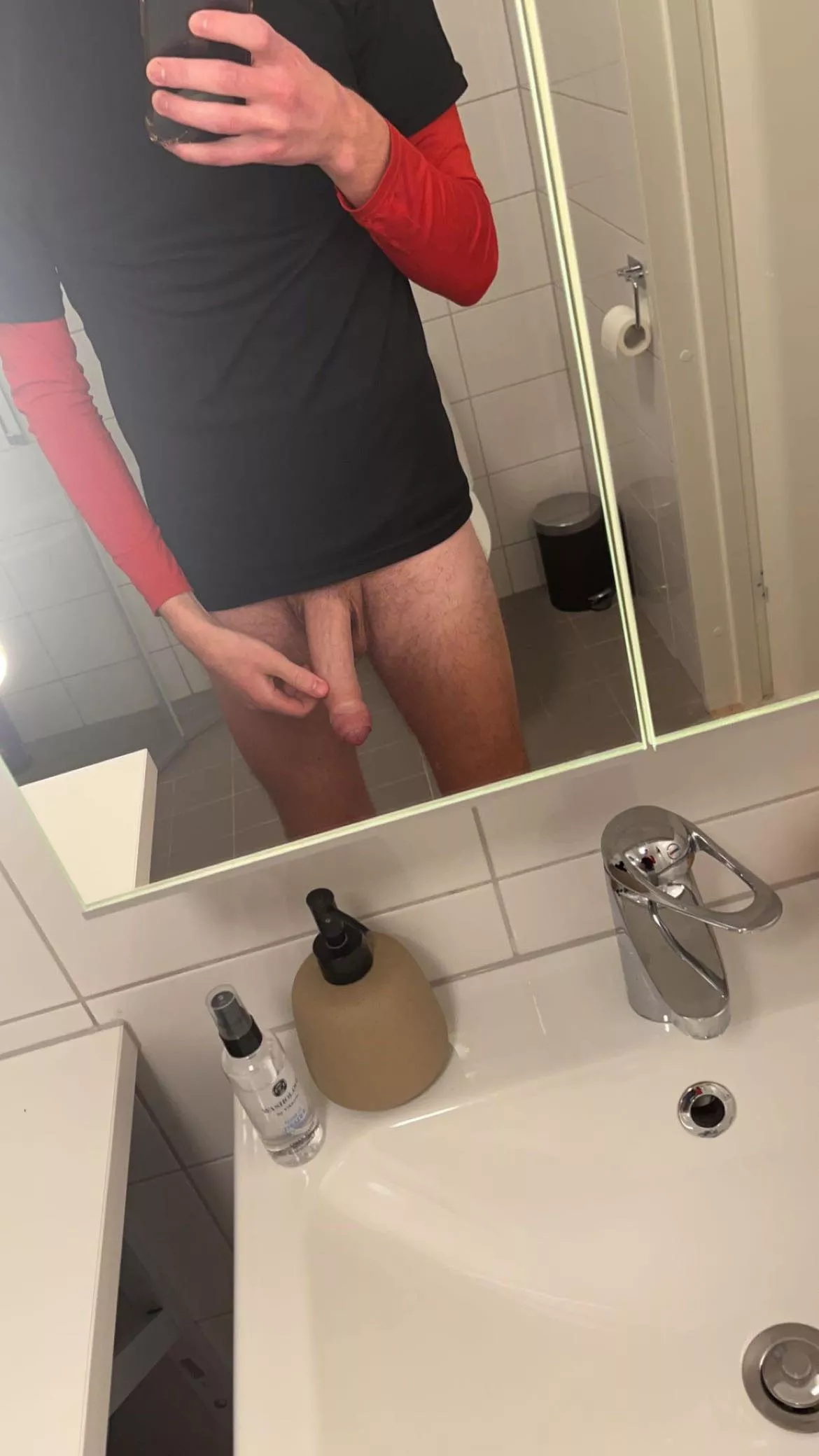 You like it? Hit me up then!(20)