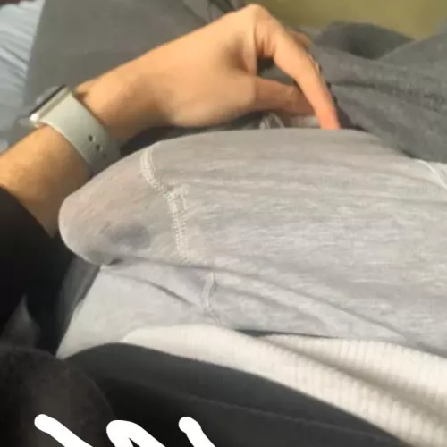 19 bi college bro for other chill dudes hmu @asab_240