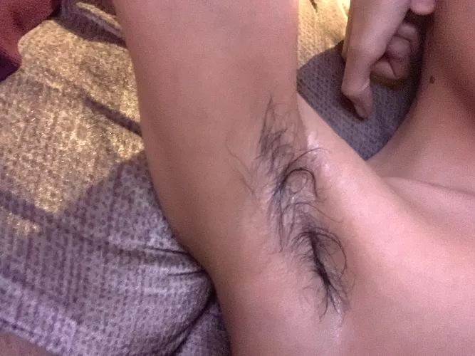 [19] Would you like to smell it?😈🥵😏🫣