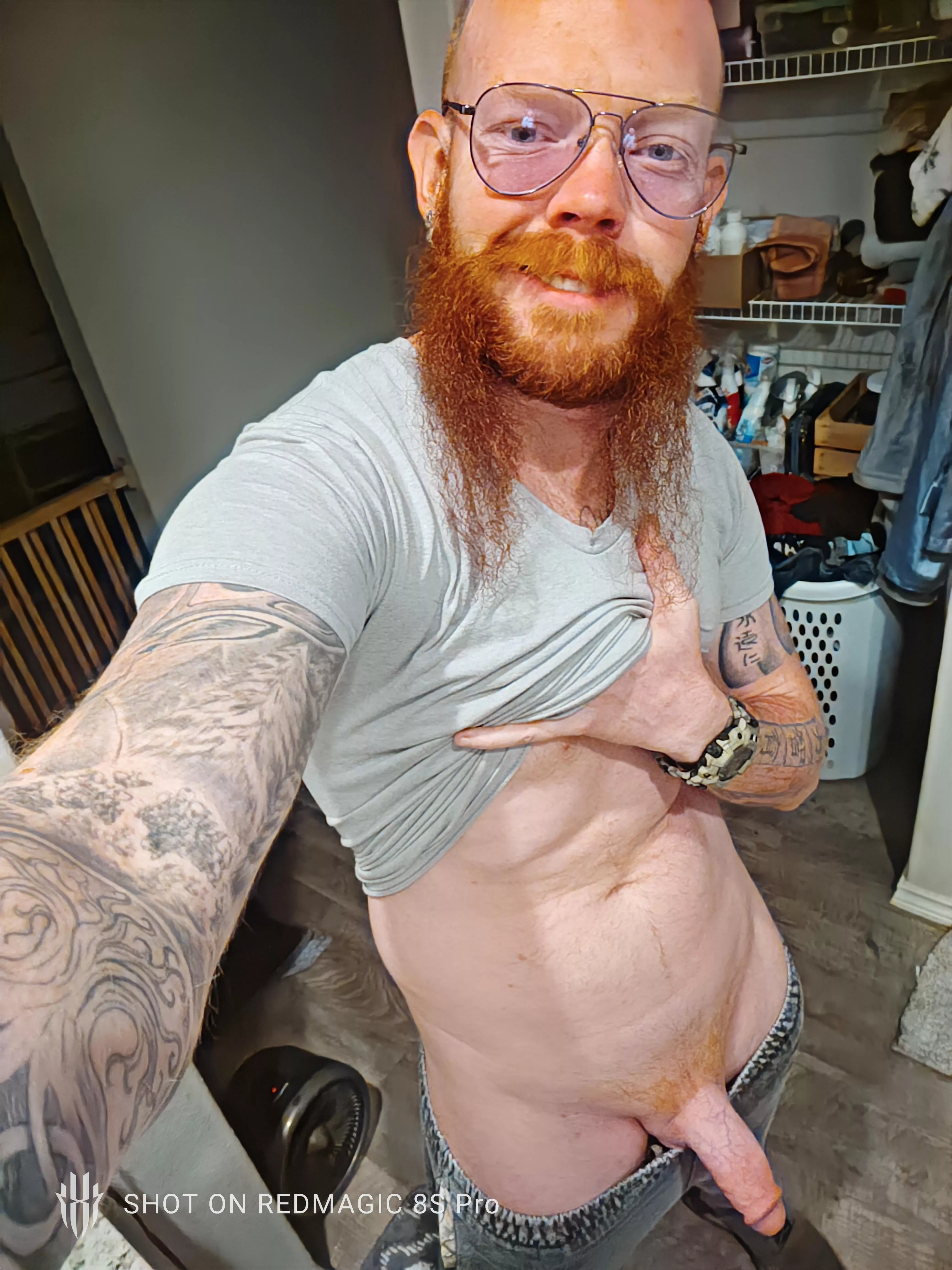 29 yr old Viking Bull, Texas (Open DMs) [M4A]
