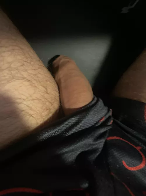 Any chubs want to jerk and cum with me I’m down to live and just have fun add hoodedrush