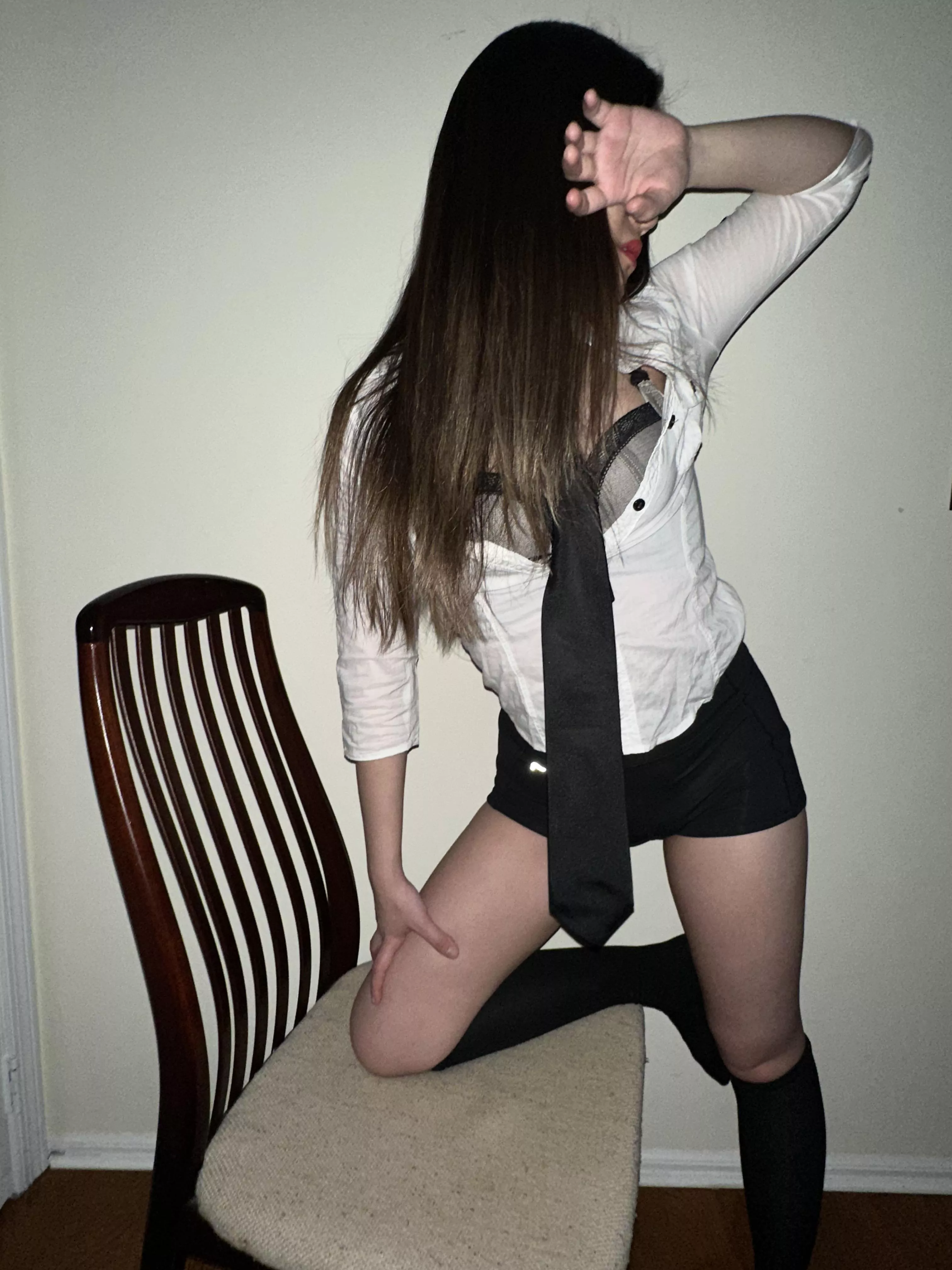 anyone wanna replace my chair?