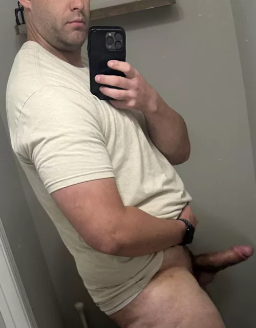 Are thick dads still fuckable? 
