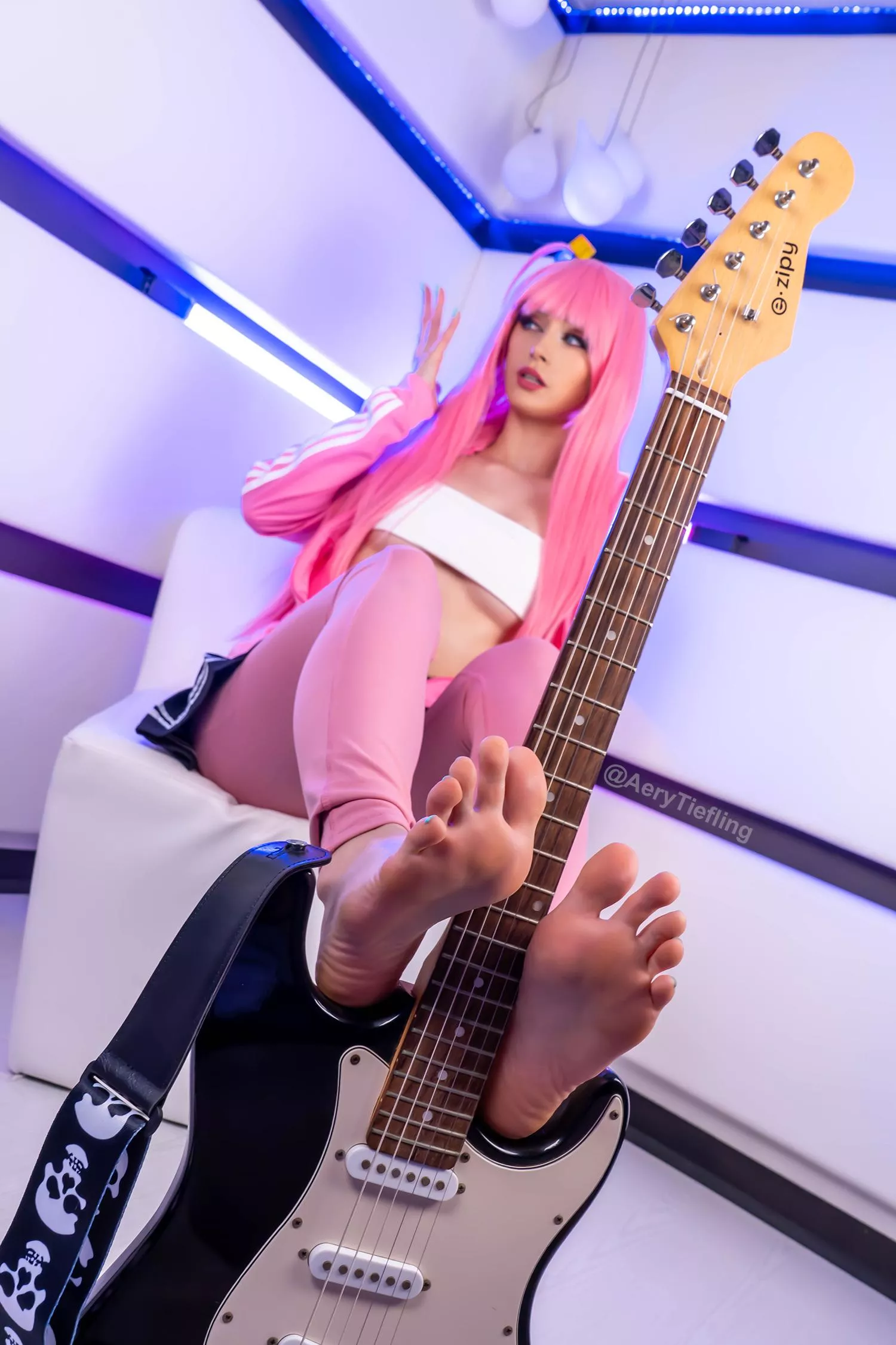 Bocchi (Aery Tiefling) [Bocchi the Rock!][OC]