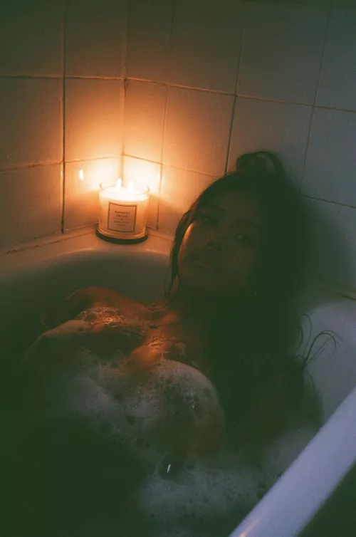 Can daddy teach me the feeling of edging?