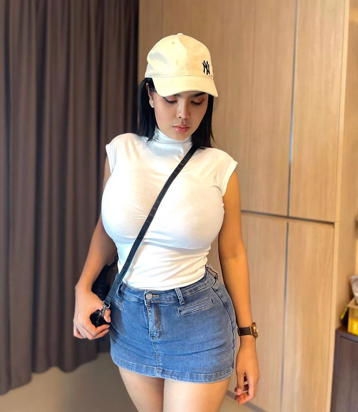 Casual white top