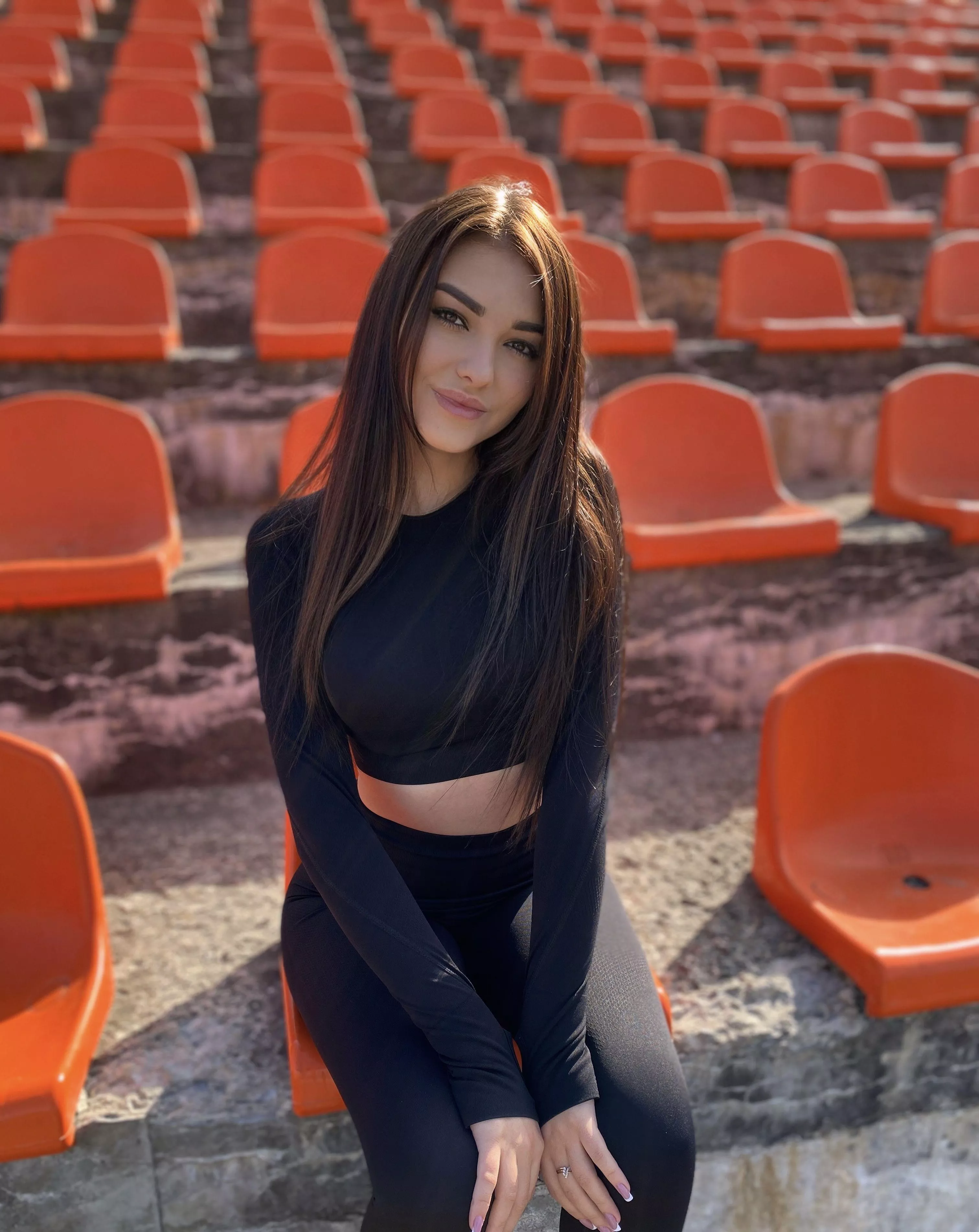 do I look cute in this croptop? be honest about it