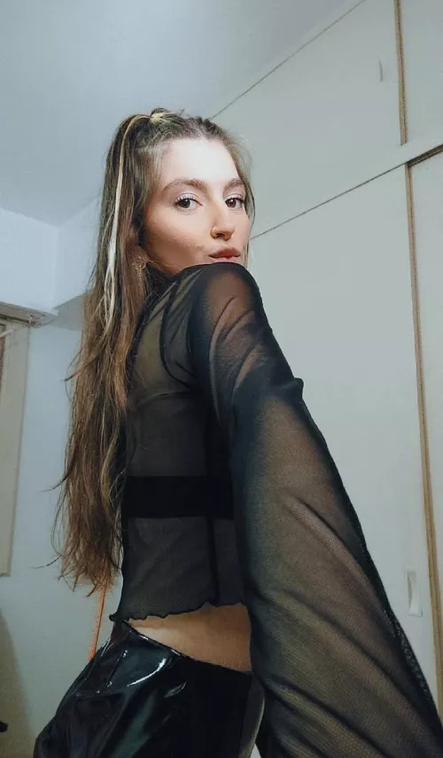 Do you like my new outfit?