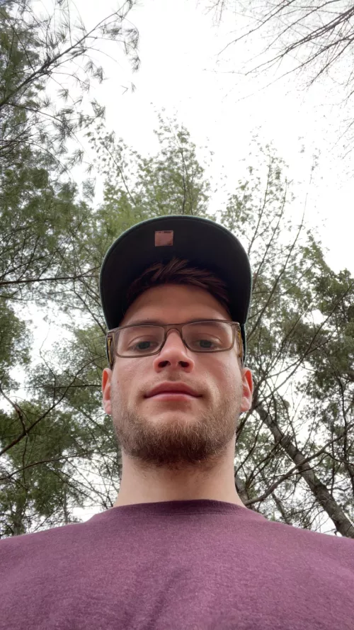 🌲Getting lost in nature, who likes adventure?🍁