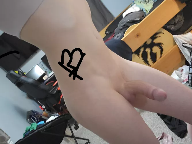 🖤 I feel like nobody really cares if I post or not.. 🥺 Should I just quit? 😮‍💨