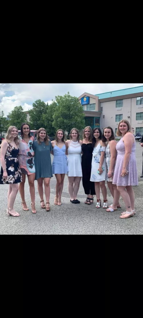 It's a naturalle, light, breezy type of day