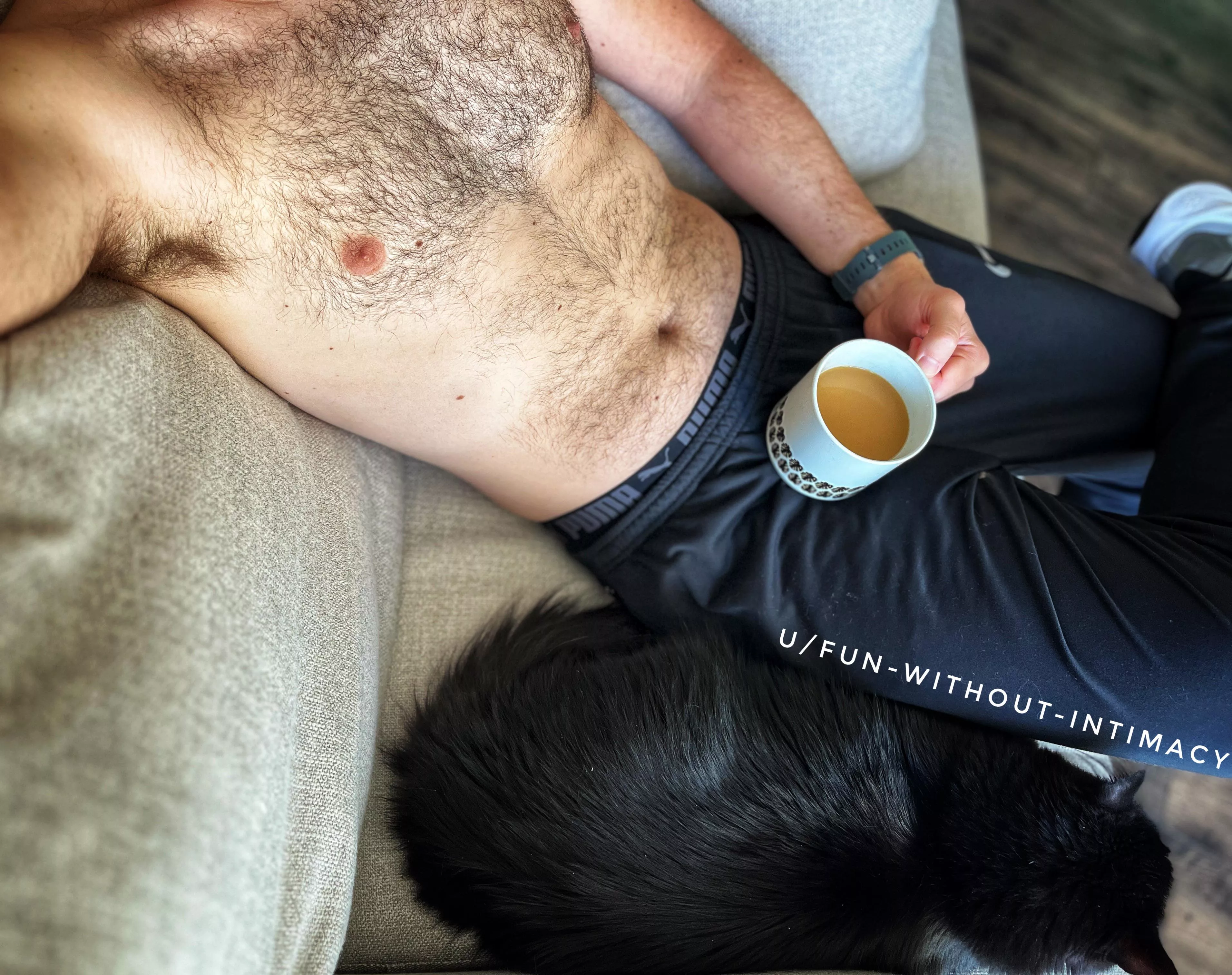 Morning brew with my 🐈