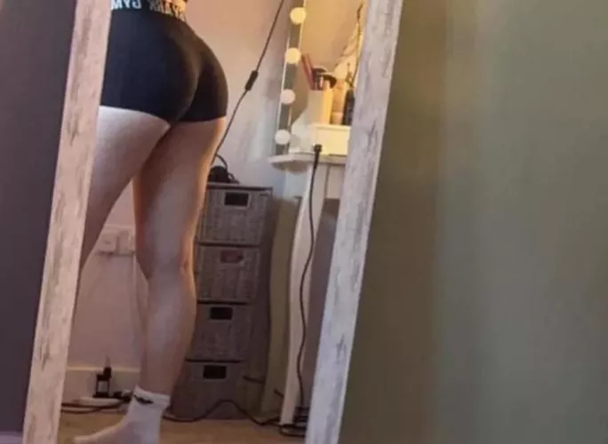 Should I wear a chastity 