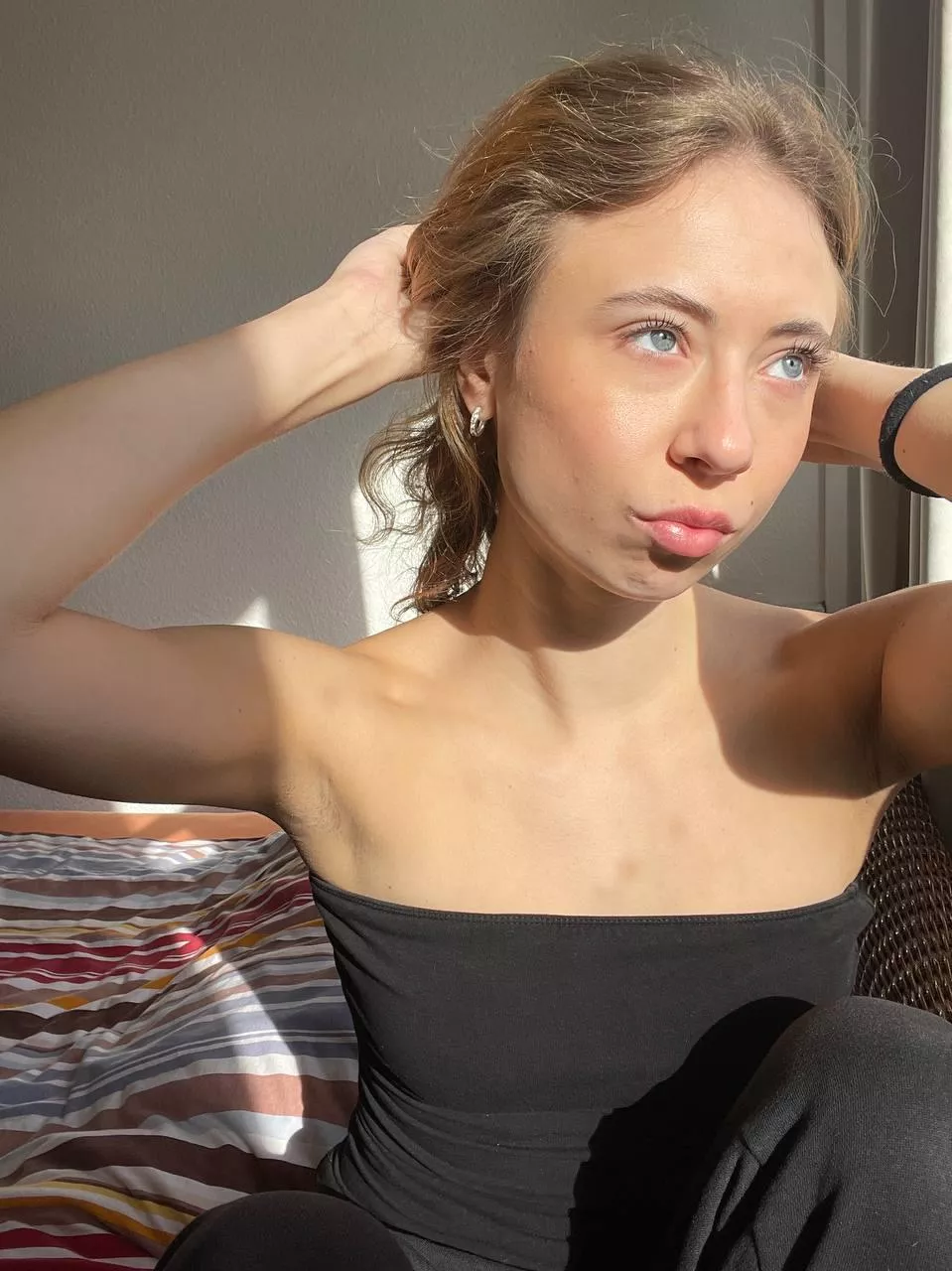 Should I wear shorter crop tops than this one?