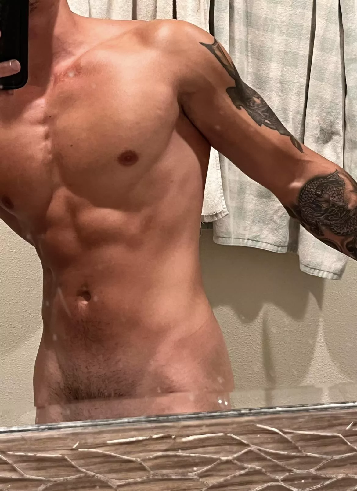 Some tattoos i got on a holiday in thailand 😎😈