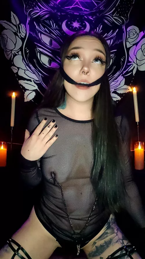 the corners of my pretty little mouth still hurt