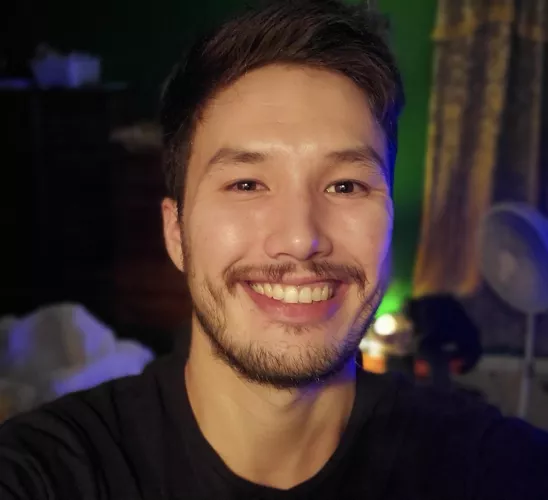 todays my birthday! Cheers to 32!