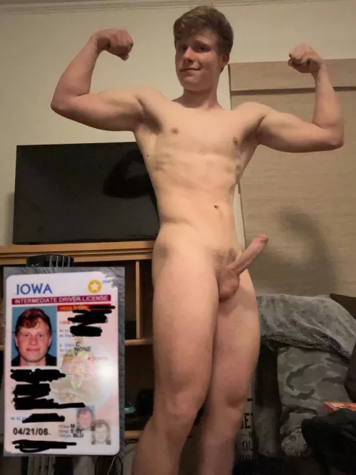 Turned 18 a couple days ago and have been waiting years to show it off. Do you all like? (18)