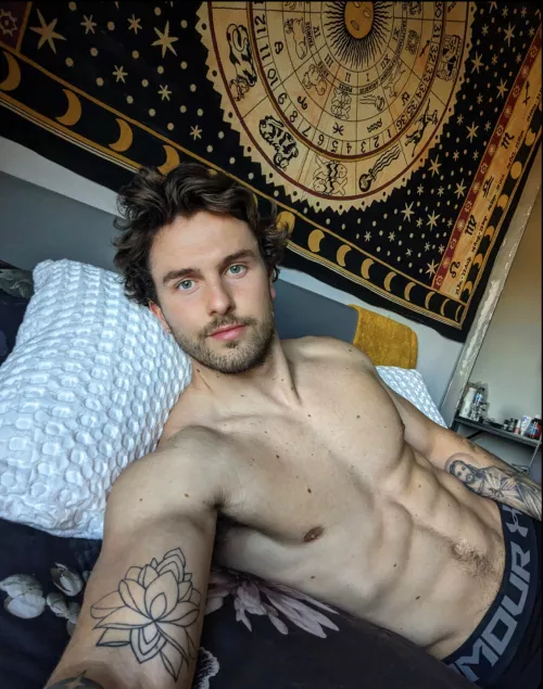 Under armour boxers ? 