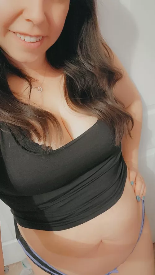 wanna see more.. don't be shy,  I know you do 