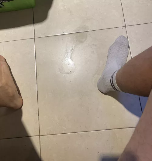 what would you do first? Lick or sniff? 