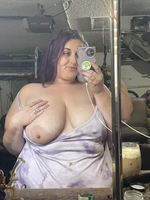 Whoops, my titty fell out 🤭