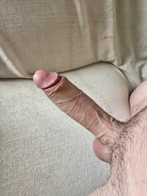 (19) I post when I’m most horny 🤪