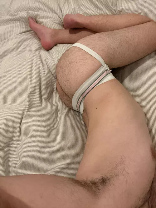 [24] sub bottom looking for kinky dom tops. snap: simon_klonig