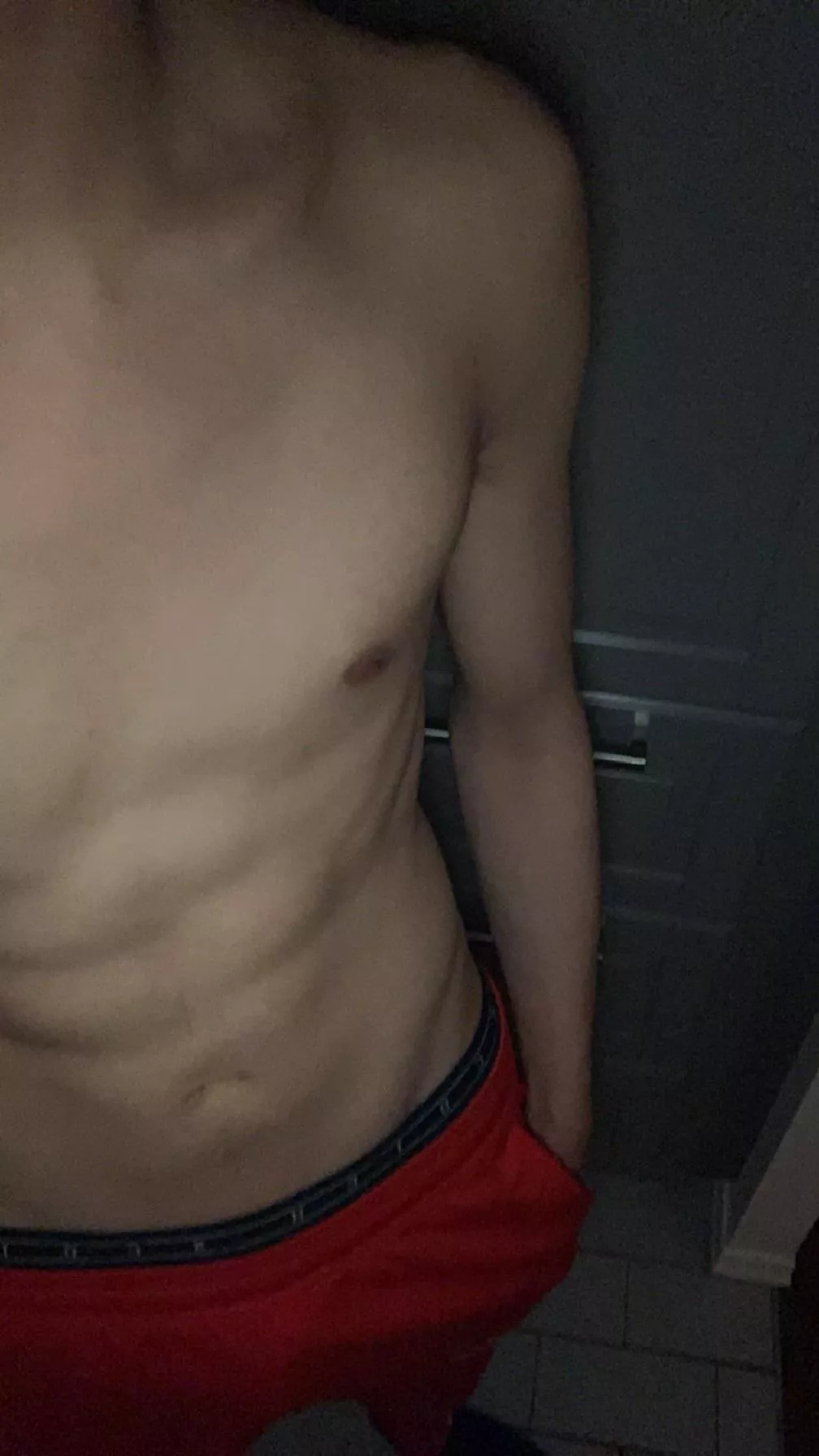 26. Any gym bros to flex and show off for daddy? 😈💪🏼 Snap sir_morin or DMs 💪🏼